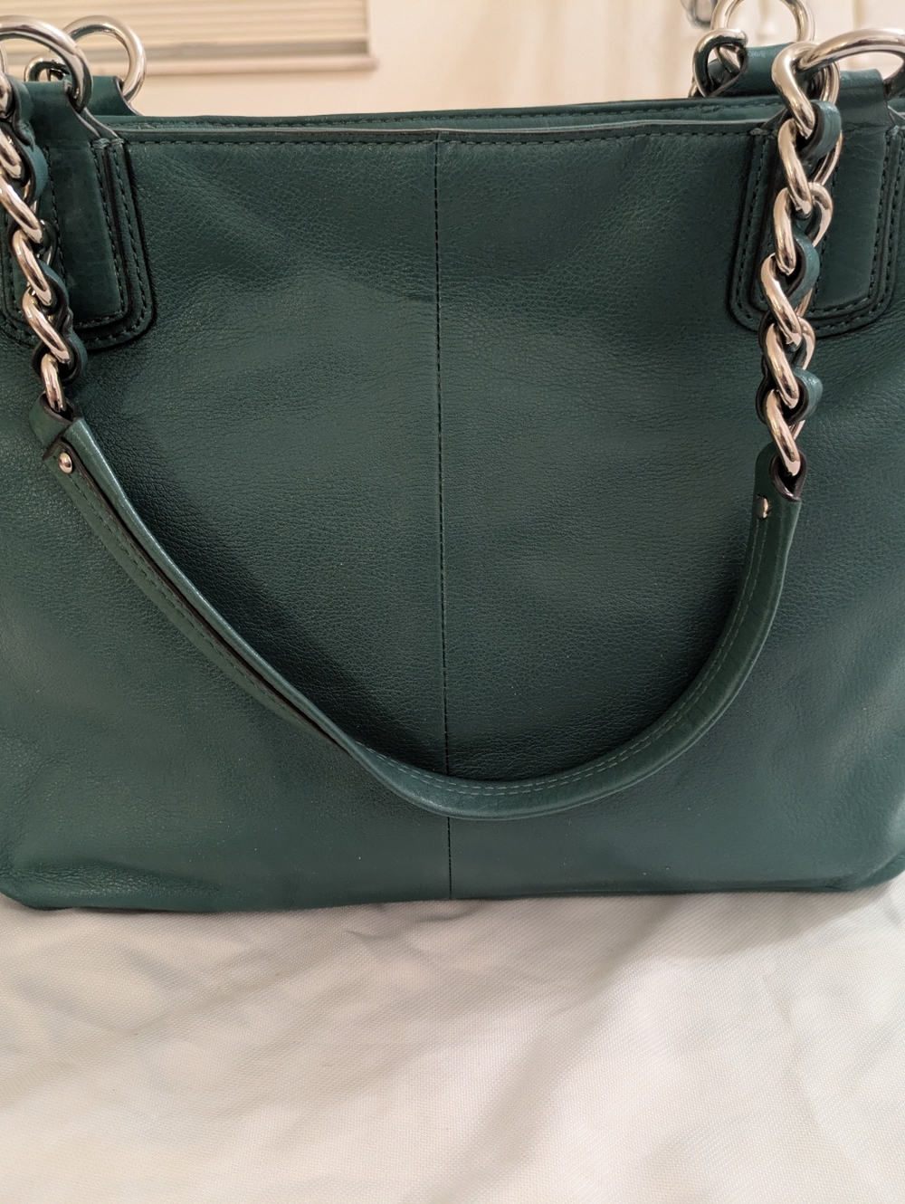 Coach - Madison Chain Tote C1294-20466 - Kelly Green Leather - Mint Condition - Picture 5 of 12
